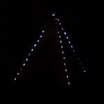 Cort mare cu LEDuri Play Tepee Alb-Rosu Sunny